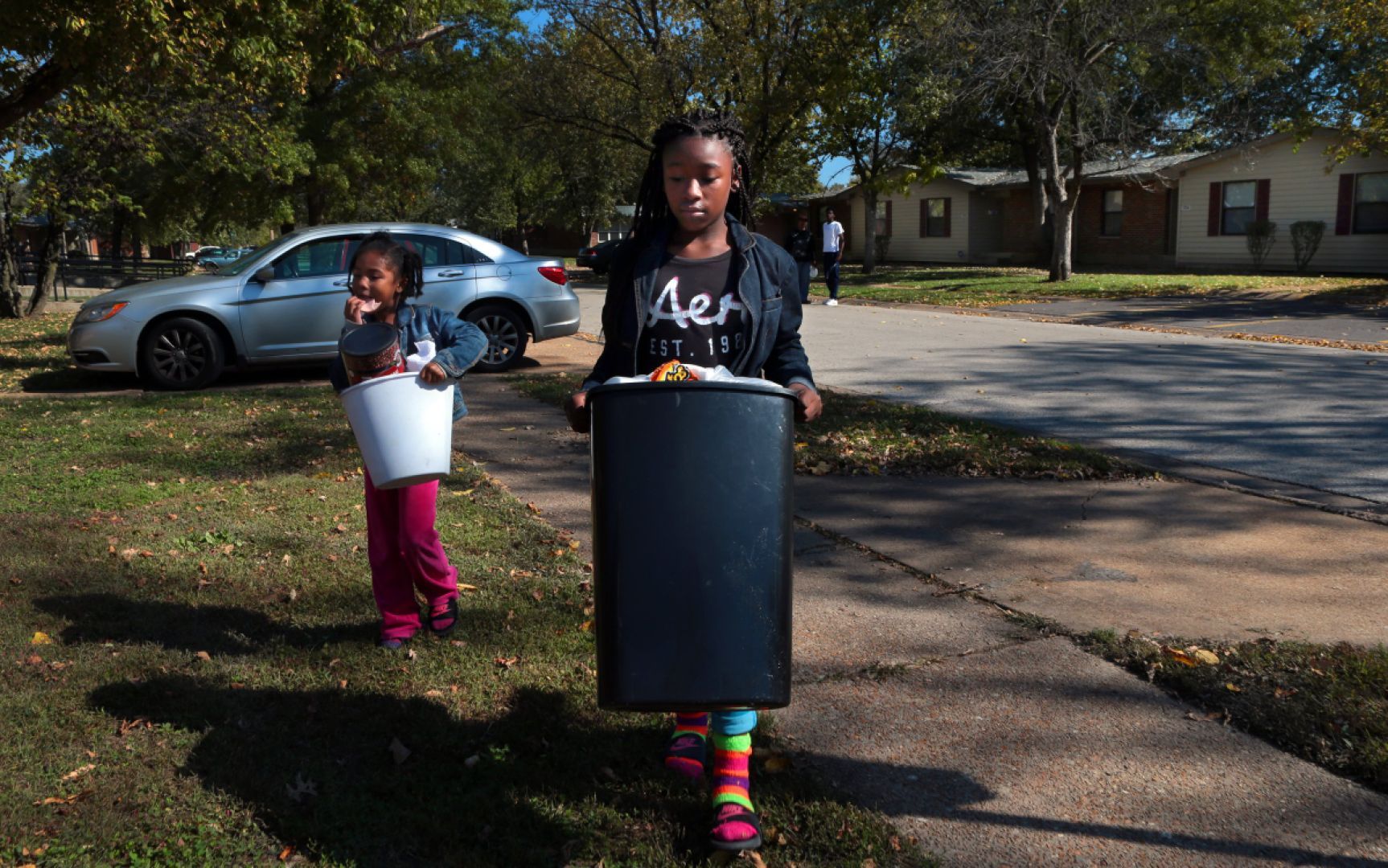 Ferguson apartment dwellers make the best of their situation
